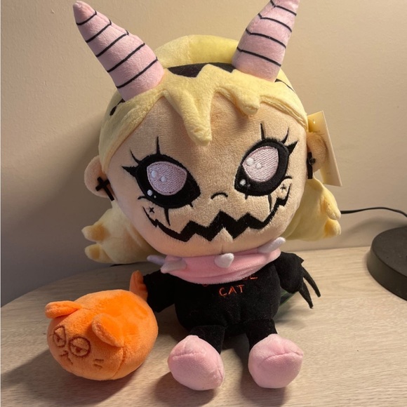 Iso im looking for youtuber / video game makeship plushies - Picture 2 of 5